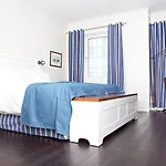 Hotel Stotvig 3*